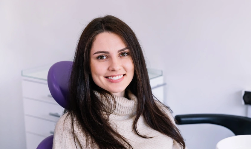 Spot 5 key signs you need a dentist near you in Auburn. Learn when tooth pain, gum issues, or bad breath mean it’s time to book your dental visit.